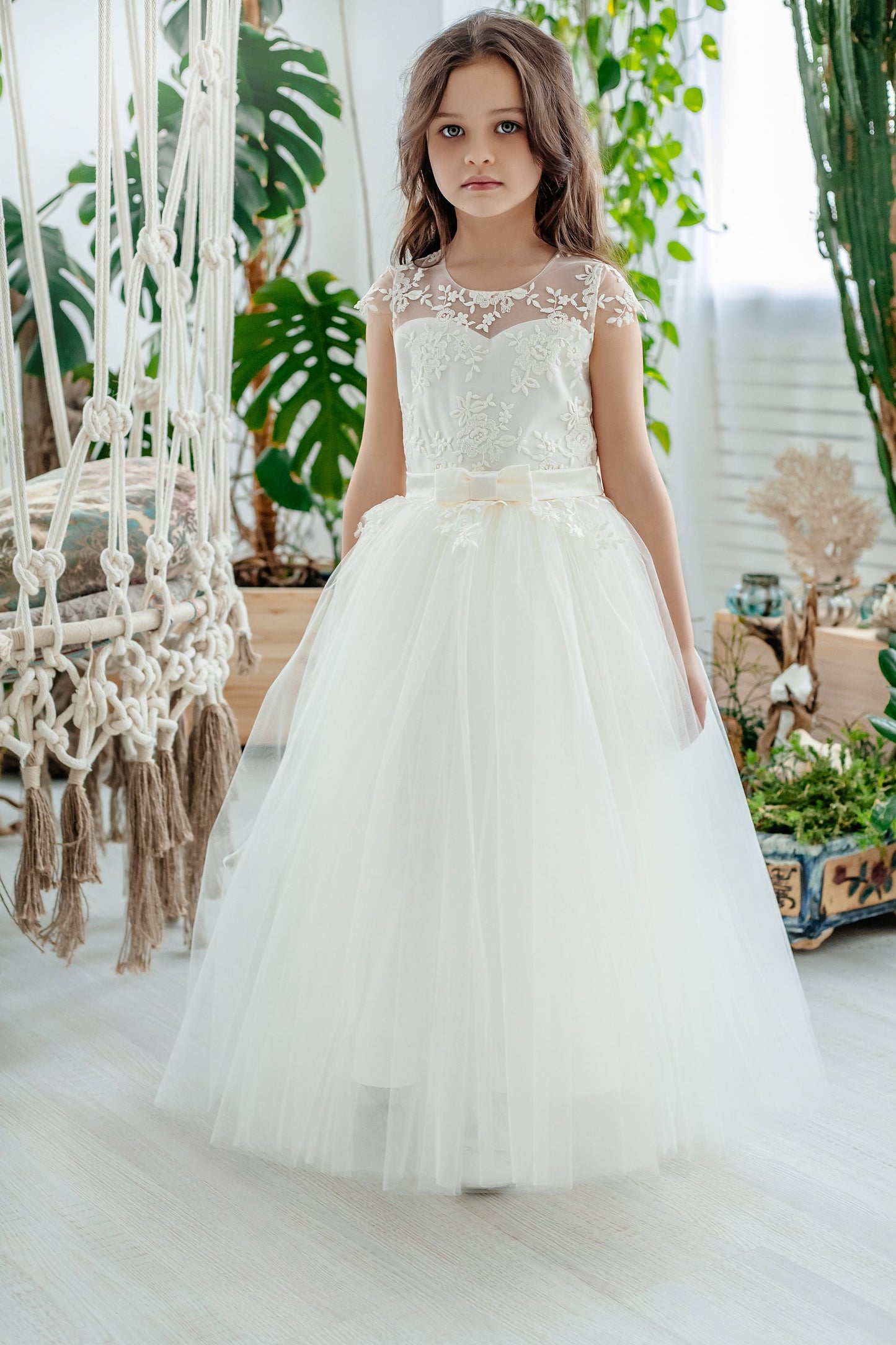 Flower Girl Dress for Wedding Lace Ivory Little Bridesmaid Dress